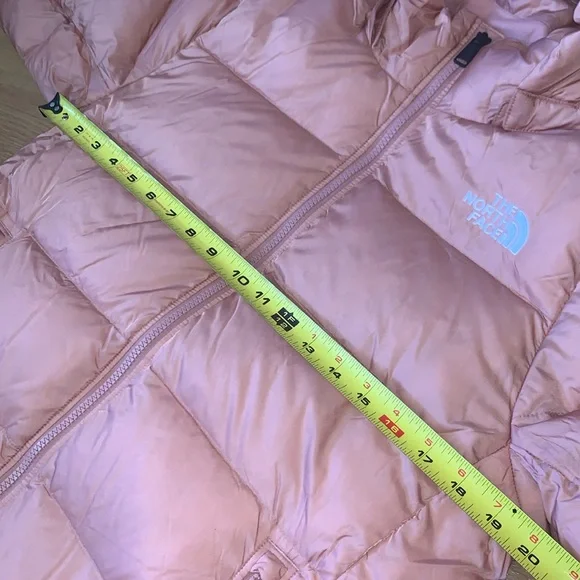 NWT The North Face Metropolis III Down Parka, Medium - Picture 8 of 16